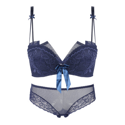 Lenjerie intimă de damă în două părți în roșu, negru și alb