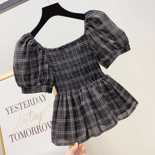 Női kockás blúz négyzet alakú nyakkivágással