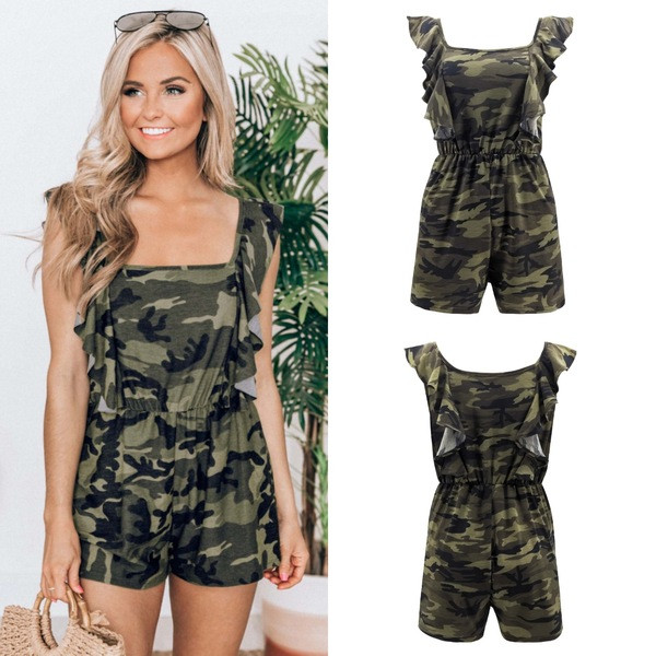 Καλοκαιρινές  γυναικείες φόρμες με καμουφλάζ μοτίβα σε πράσινο χρώμα