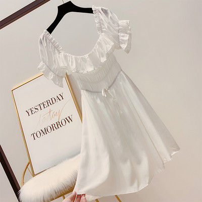 Női nyári ruha fehér és fekete színben