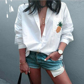 Cămașă elegantă de damă cu broderie în alb