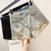 Pantaloni scurți din denim de damă în albastru și negru