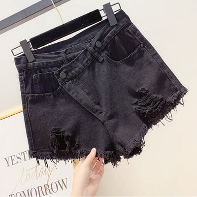 Pantaloni scurți din denim de damă în albastru și negru