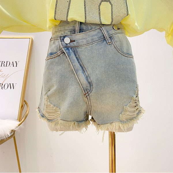 Pantaloni scurți din denim de damă în albastru și negru