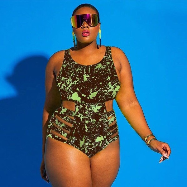 Μεγάλα μεγέθη γυναικείο μαγιό  σε πέντε χρώματα