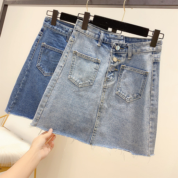 Női farmerszoknya zsebekkel, két színben