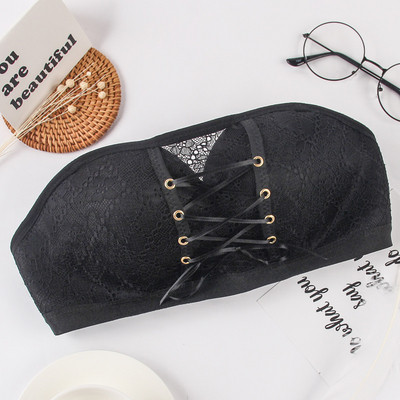 Női melltartó három színben, csipkével és nyakkendővel