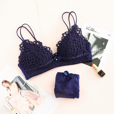 Fehérnemű több színben két részben