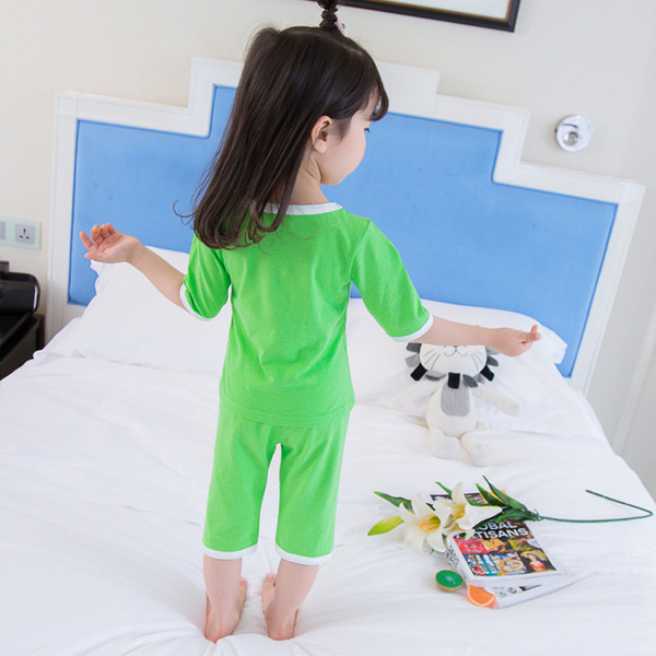 Pijamale pentru copii pentru fete - în trei culori în două părți