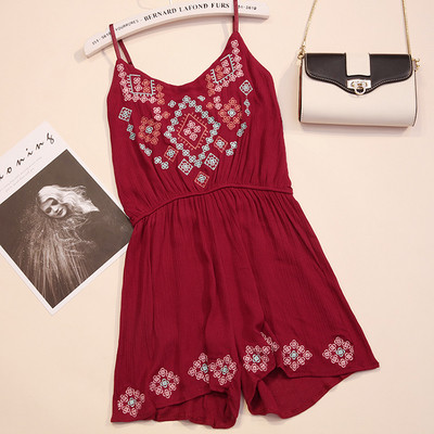 Γυναικεία ολόσωμη φόρμα casual με πολύχρωμα κεντήματα σε διάφορα χρώματα