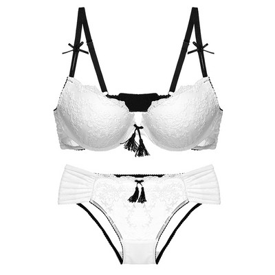 Set de dama modern din doua parti in trei culori cu ciucuri