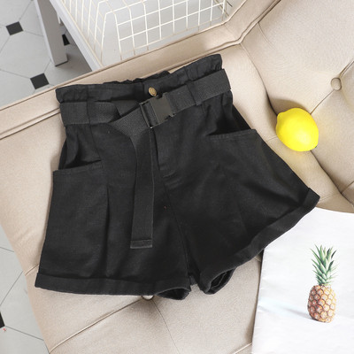 Pantaloni scurți de damă cu buzunare laterale în negru, roșu și alb