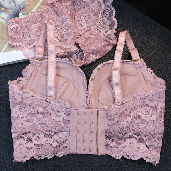 Női csipke fehérnemű két részben négy színben