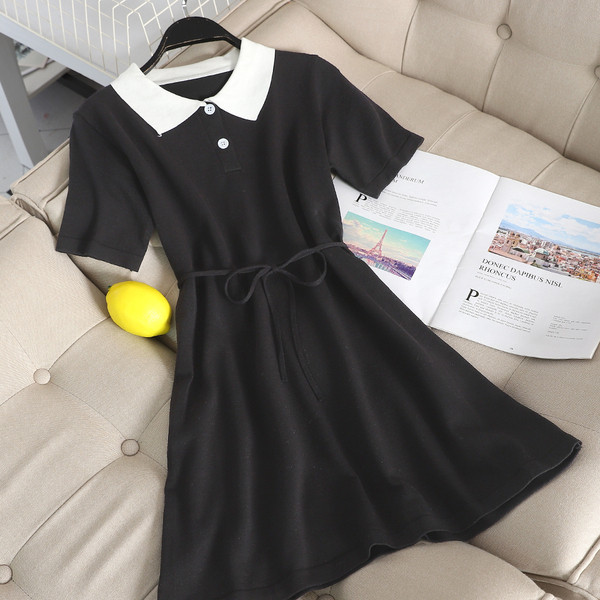 Alkalmi női ruha rövid ujjú széles modell két színben