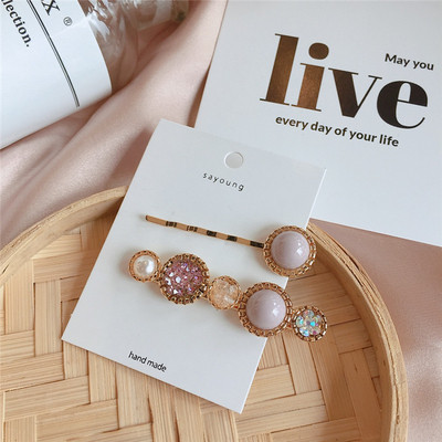 Agrafe de păr pentru femei - un set de două piese în patru culori