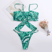Jelenlegi kétrészes fürdőruha, zöld virágos motívumokkal