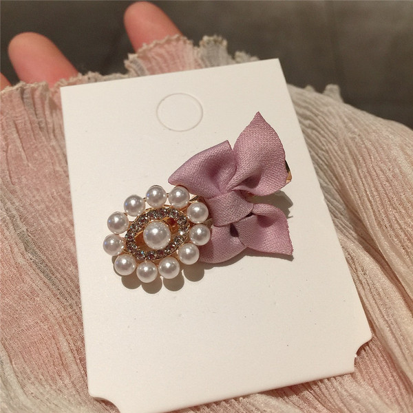 Agrafe de păr pentru femei în patru culori cu perle și panglică