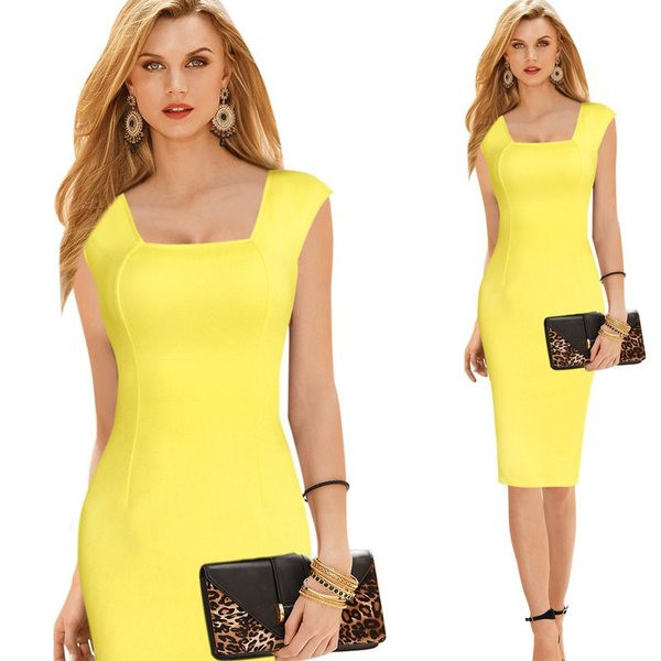 Stílusos női ruhához illeszkedő modell több színben