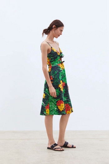 Virágmintás, V-nyakú modern női ruha