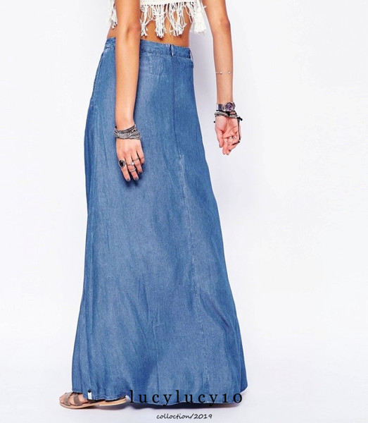 Fusta lungă de damă în albastru