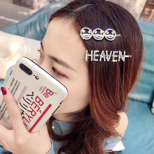 Agrafe de păr pentru femei - patru modele cu pietre