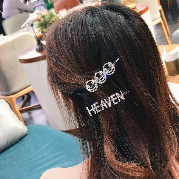 Agrafe de păr pentru femei - patru modele cu pietre