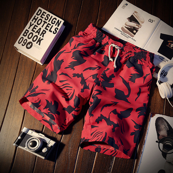 Pantaloni scurți pentru bărbați în două culori