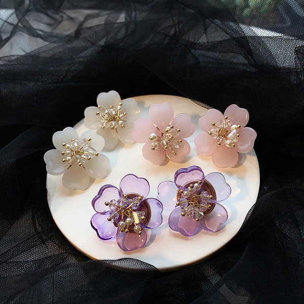 Cercei de dama in forma de floare in trei culori