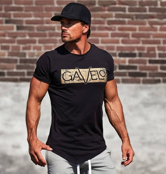 Modern férfi póló fekete és piros mintával