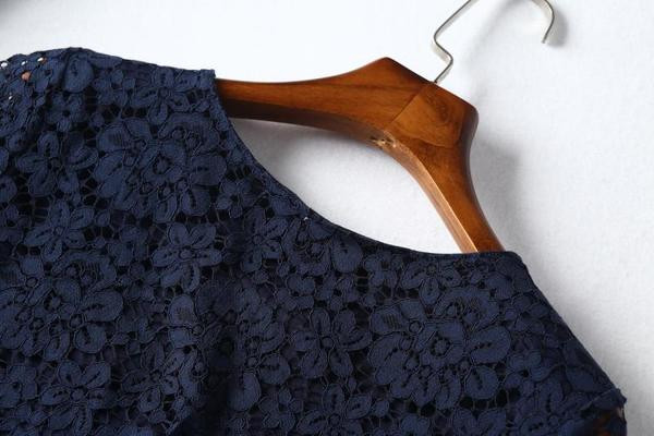 Bluza dama din dantela cu maneca scurta in mai multe culori