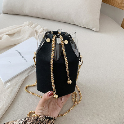 Fém díszítéssel ellátott női táska több színben