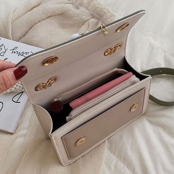 Geanta dama cu decor metalic in patru culori