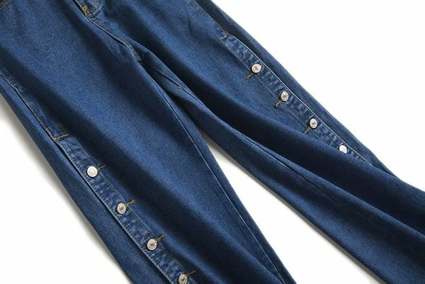 Blugi largi de dama cu nasturi laterali