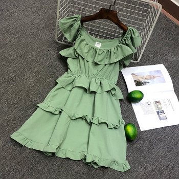 Stílusos női ruha szabású modell több színben