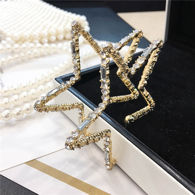 Új női fülbevaló modell - arany és ezüst színben