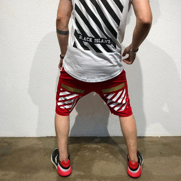 Pantaloni scurți moderni pentru bărbați cu imprimeu în mai multe culori