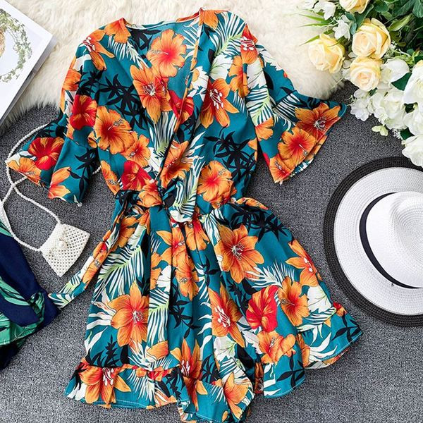 Γυναικεία ολόσωμη φόρμα σε floral σχέδια και V-neck