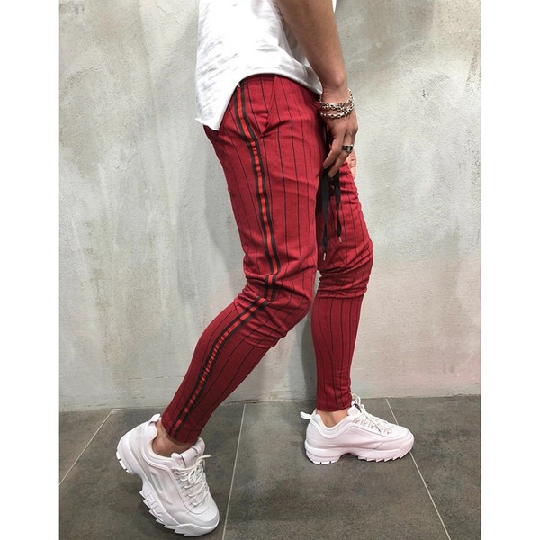 Modern férfi hosszú nadrág három színben nyakkendővel