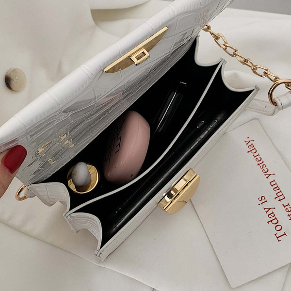 Geanta de dama din piele in patru culori