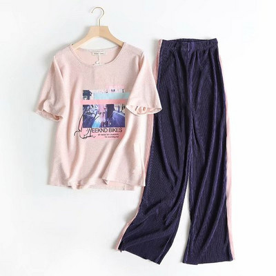 Γυναικείο σύνολο παντελόνι και T-shirt με κοντό μανίκι