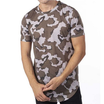 Modern férfi póló rövid ujjal, terepszínű mintával
