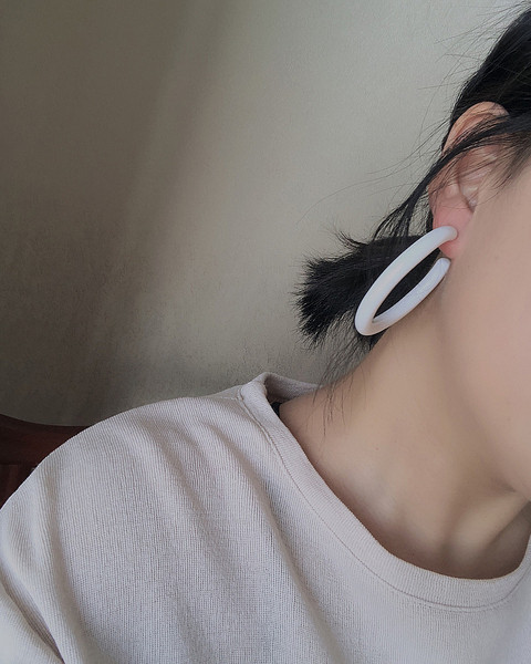 Női alkalmi fülbevaló kék és fehér színben