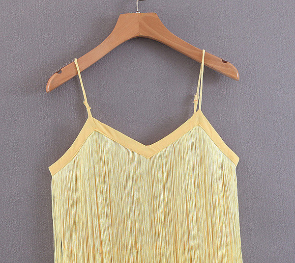 Stílusos női ruha sárga pántokkal