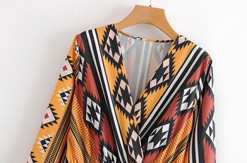 Rochie de dama colorata cu decolteu in V