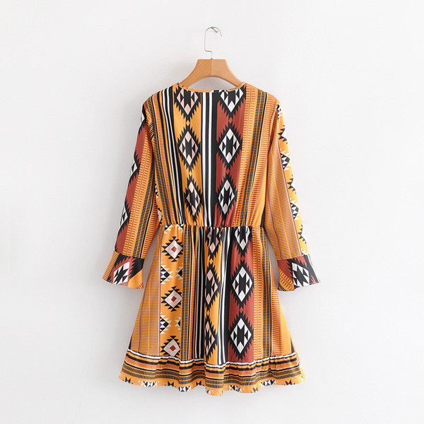 Rochie de dama colorata cu decolteu in V