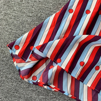 Rochie de dama in dungi cu decolteu in V cu bretele subtiri