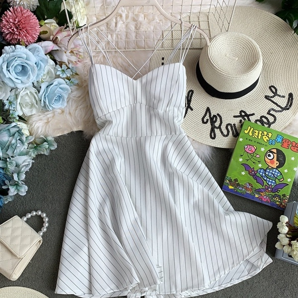 Rochie de dama in dungi cu bretele subtiri in mai multe culori