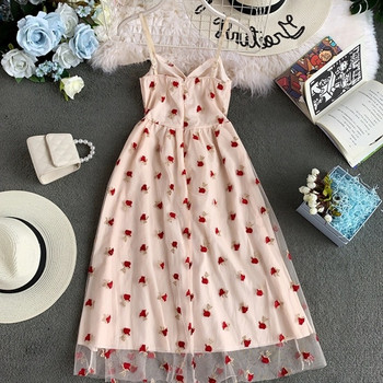 Rochie elegantă de damă, cu tul și bretele subțiri, în culoarea roz