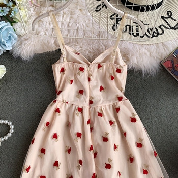 Rochie elegantă de damă, cu tul și bretele subțiri, în culoarea roz