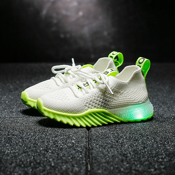 Gyermek tornacipő három színben lányoknak és fiúknak